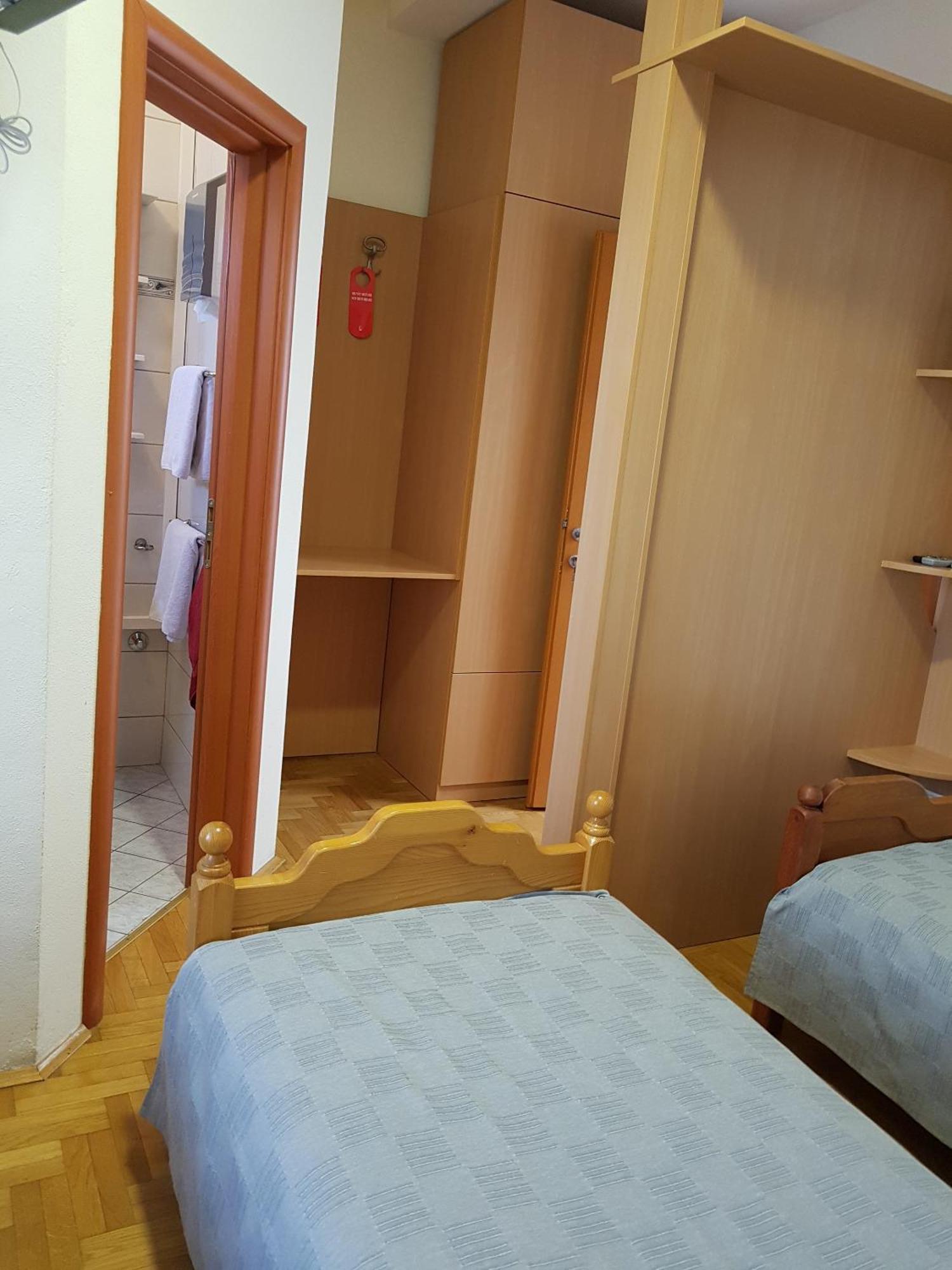 Prenociste Klas Pleternica Cameră foto